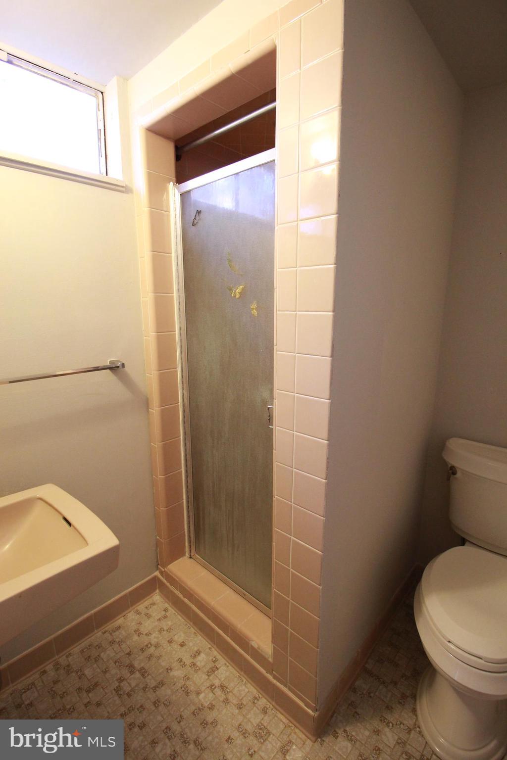 424 Trenton Road Browns Mills, NJ 08015 - Photo 105 of 109 Unit I