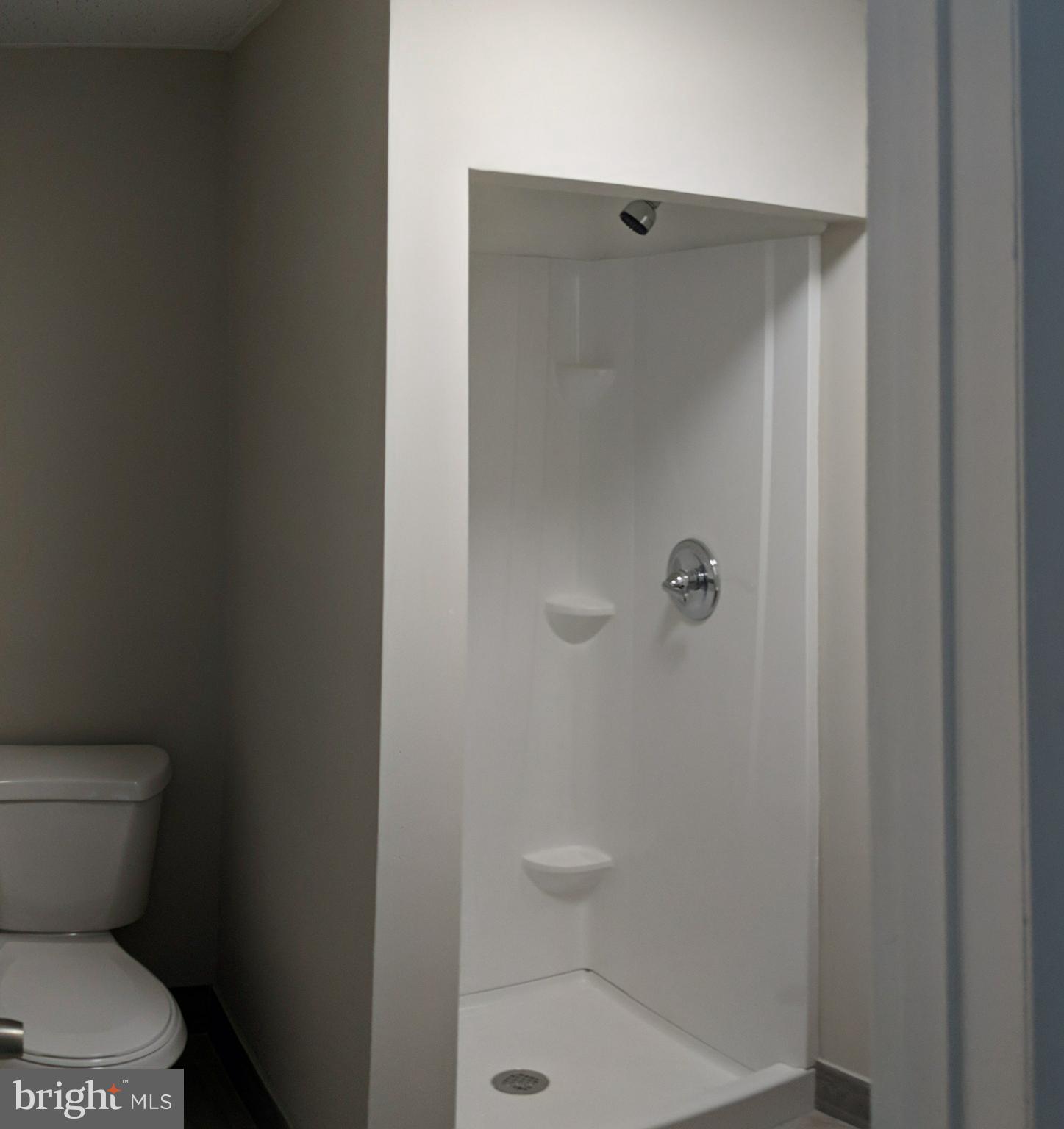 424 Trenton Road Browns Mills, NJ 08015 - Photo 17 of 109 Unit B