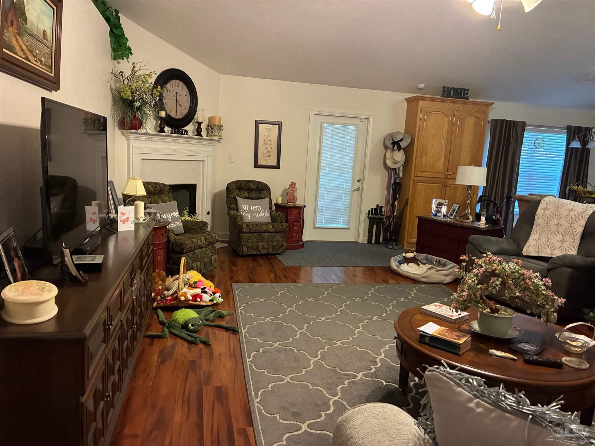 4085 Luther Fowler Road Pace, FL 32571 - Photo 10 of 26 Gallery Image 10