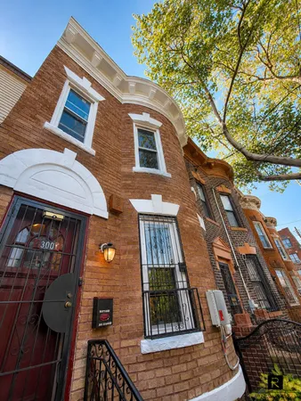 $595,000 | 300 Milford Street | New Lots