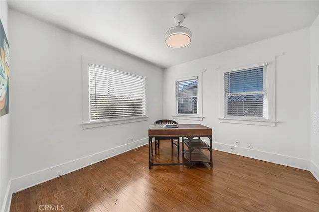 $975,000 | 916 Junipero Avenue, Long Beach, CA 90804