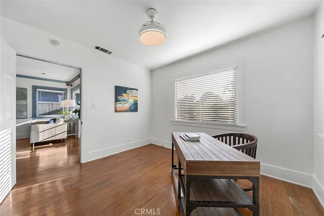 $975,000 | 916 Junipero Avenue, Long Beach, CA 90804