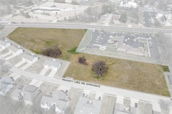 $750,000 | Frederick Ave Street, St. Joseph, MO 64506