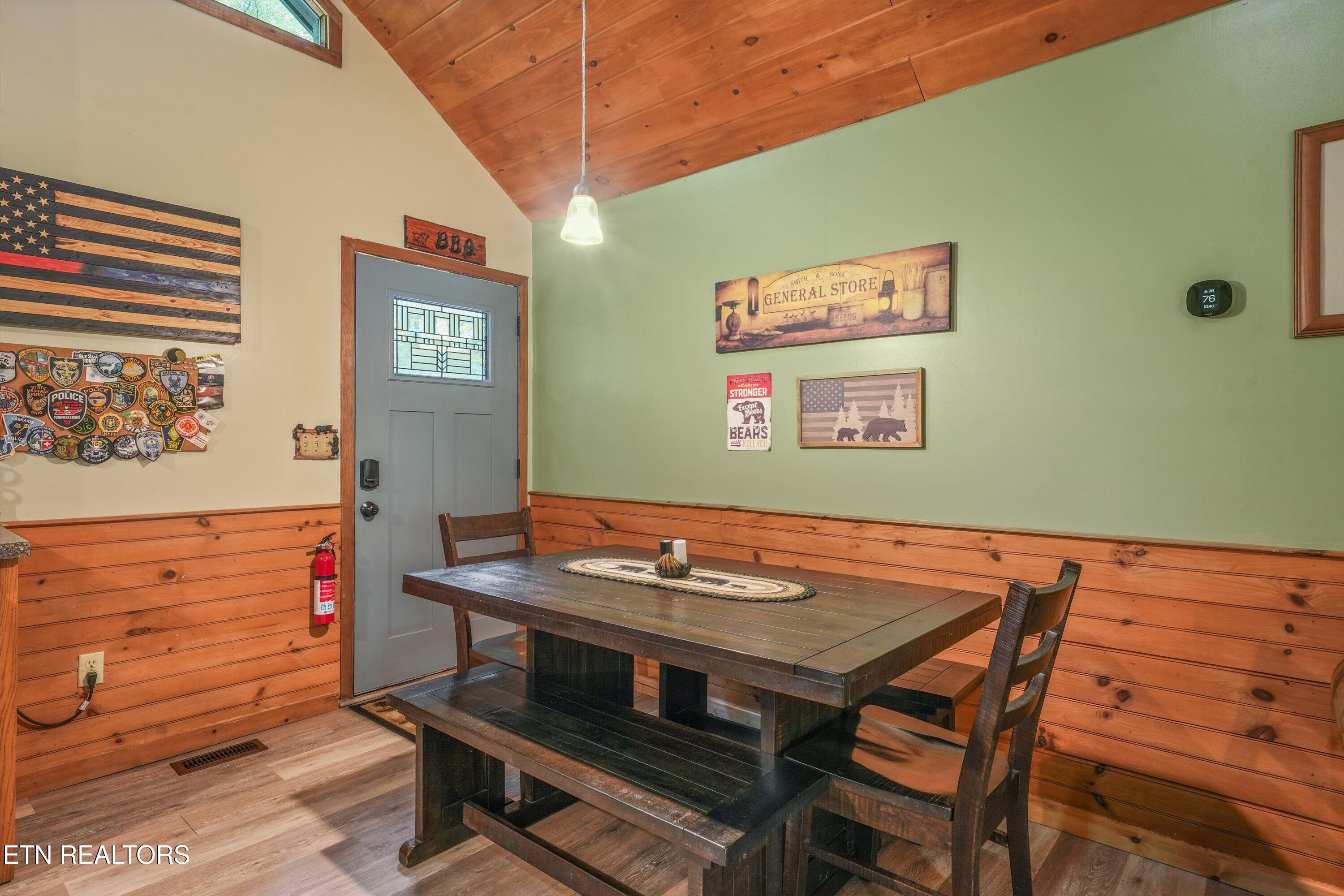 2113 Applewood Road Sevierville, TN 37862 - Photo 9 of 31 14-2113 Applewood Rd 06