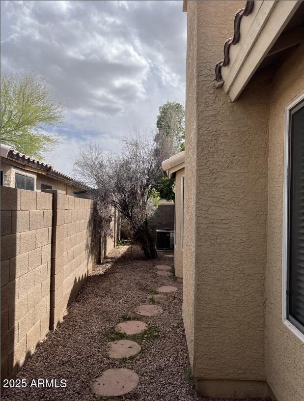 818 West Silver Creek Road Gilbert, AZ 85233 - Photo 14 of 28 14