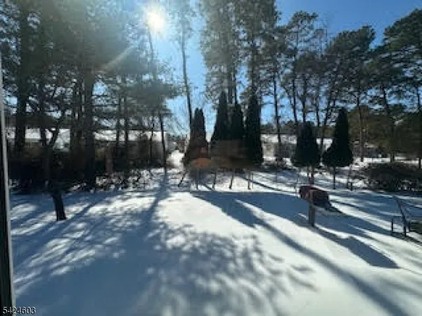 $2,650 | 56 Auburn Road, Toms River, NJ 08757