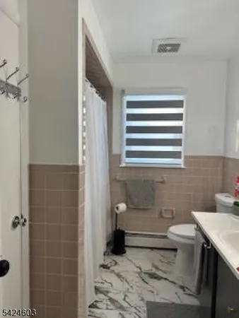 $2,650 | 56 Auburn Road, Toms River, NJ 08757