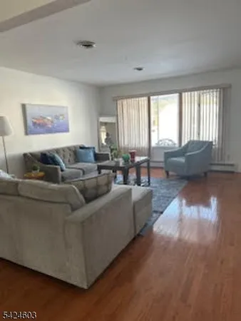 $2,650 | 56 Auburn Road, Toms River, NJ 08757