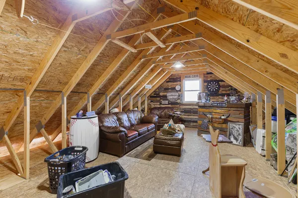 $235,000 | 1207 West Pottawatamie Street, Tecumseh, MI 49286