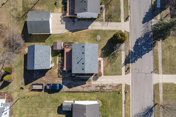 $235,000 | 1207 West Pottawatamie Street, Tecumseh, MI 49286