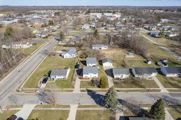 $235,000 | 1207 West Pottawatamie Street, Tecumseh, MI 49286