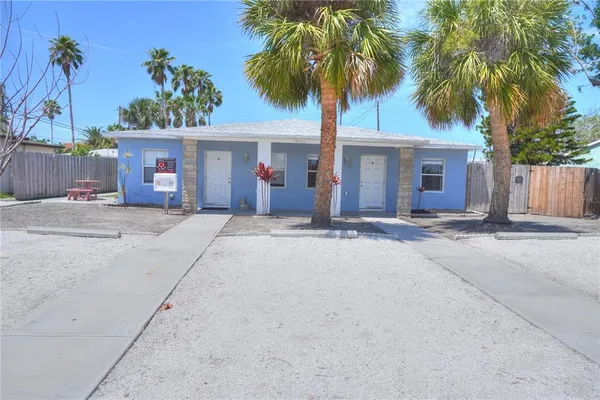 $1,800 | 14026 East Parsley Drive, Madeira Beach, FL 33708