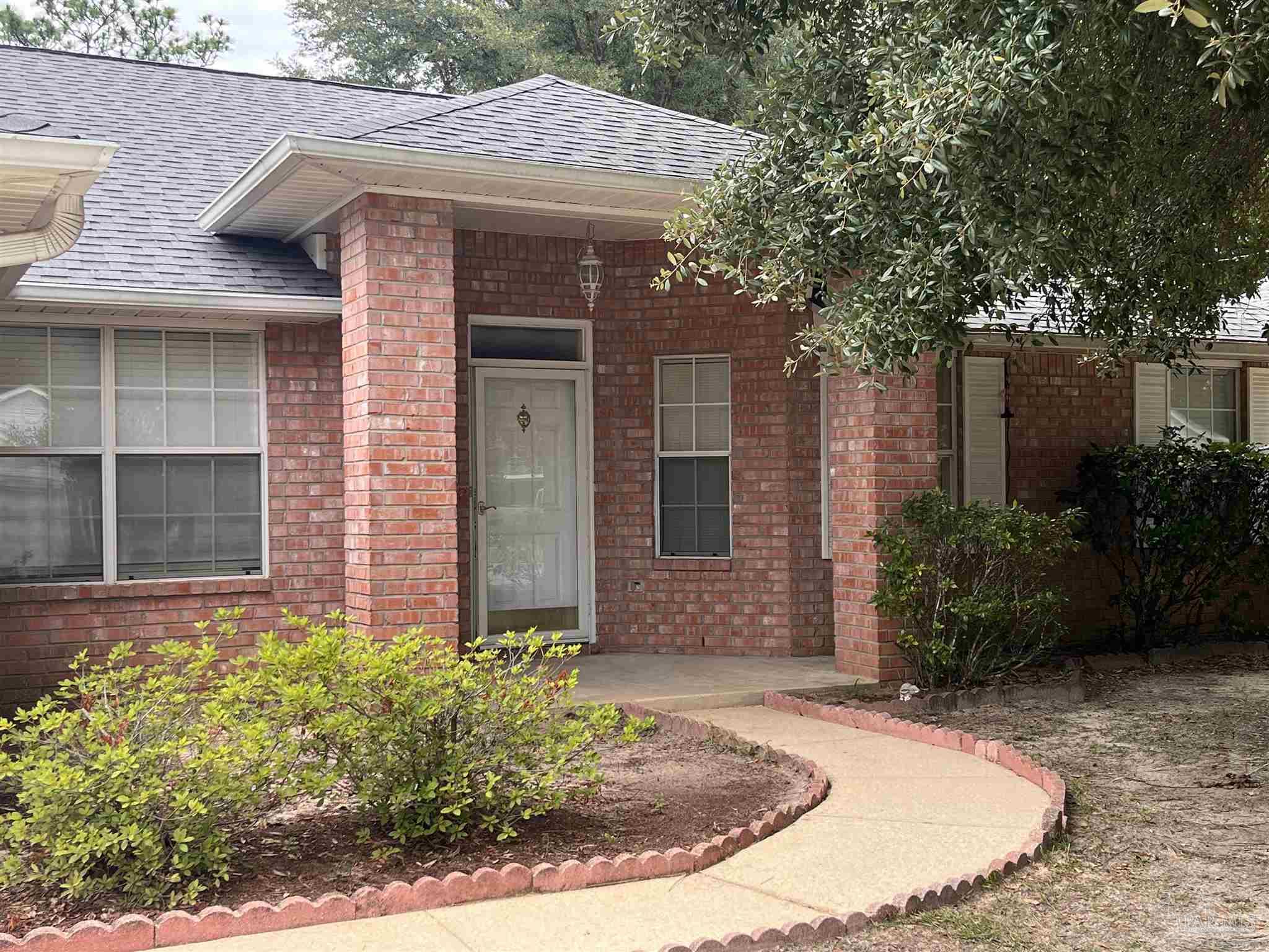 6723 Cedar Ridge Circle Milton, FL 32570 - Photo 2 of 6