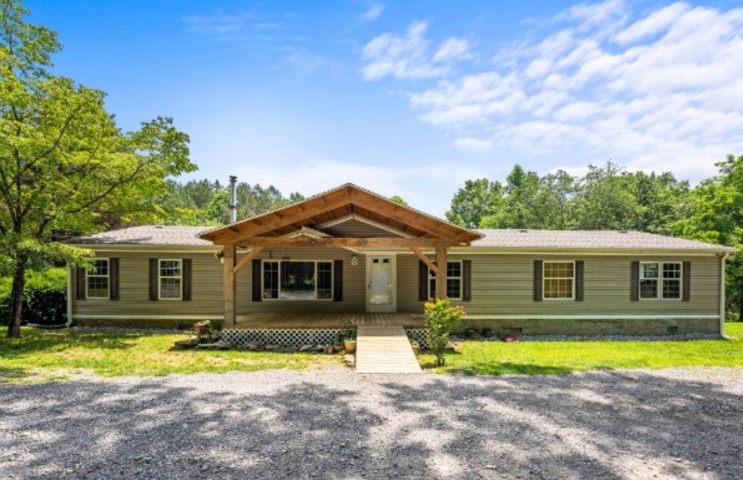 295 Fletcher Road Gruetli Laager, TN 37339 - Photo 1 of 42