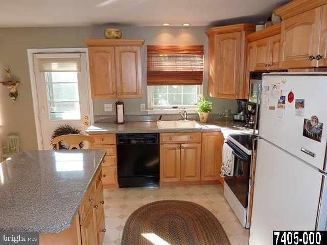 2 Manor Road York, PA 17403 - Photo 9 of 25 Gallery Image 9