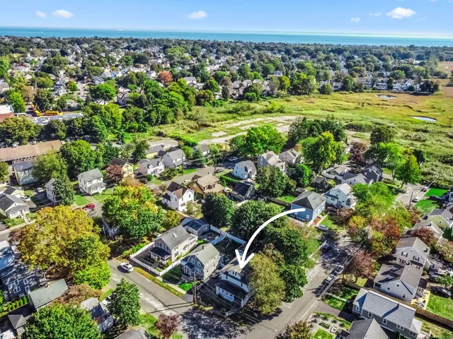 $699,000 | 43 Helen Street, Fairfield, CT 06824