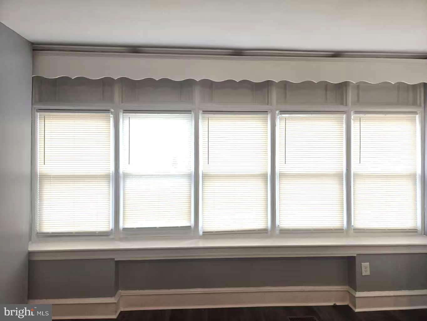 2223 Rhawn Street Philadelphia, PA 19152 - Photo 5 of 19