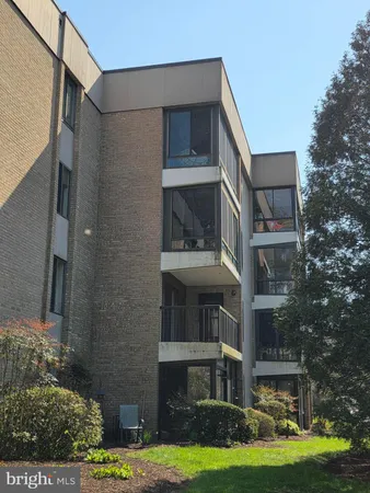 $174,900 | 227 Canal Park Drive, Unit 206, Salisbury, MD 21804