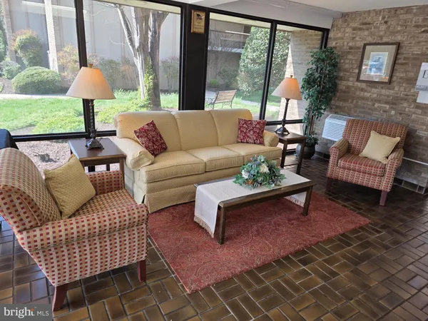 $174,900 | 227 Canal Park Drive, Unit 206, Salisbury, MD 21804