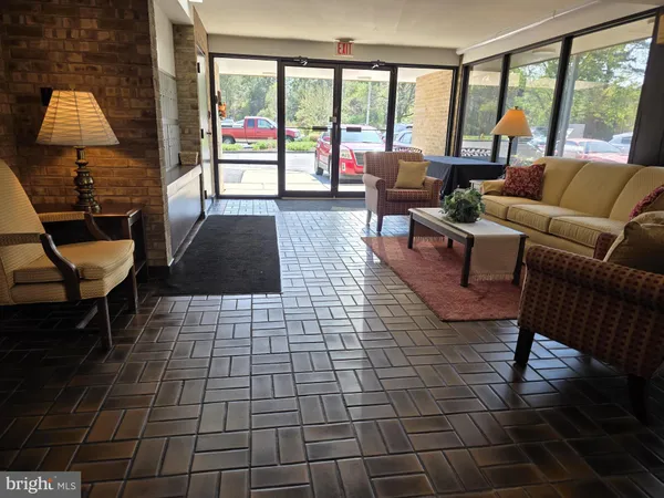 $174,900 | 227 Canal Park Drive, Unit 206, Salisbury, MD 21804