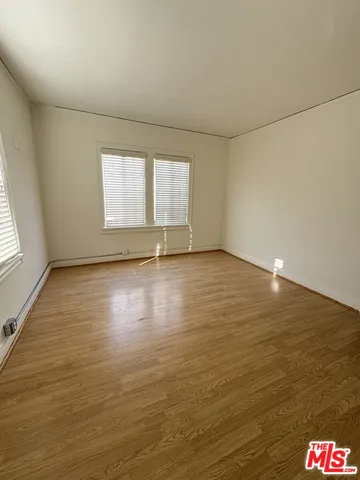 $3,200 | 173 North Mariposa Avenue, Los Angeles, CA 90004