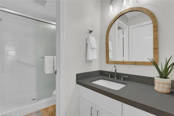 $11,000 | 10682 Gulf Shore Drive, Unit C205, Naples, FL 34108