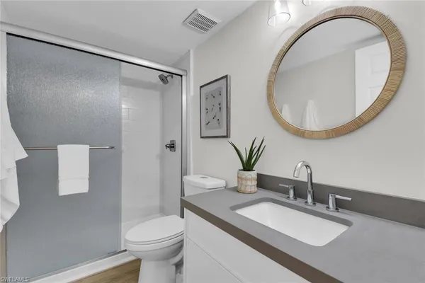 $11,000 | 10682 Gulf Shore Drive, Unit C205, Naples, FL 34108