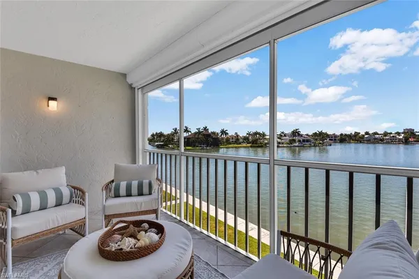 $11,000 | 10682 Gulf Shore Drive, Unit C205, Naples, FL 34108