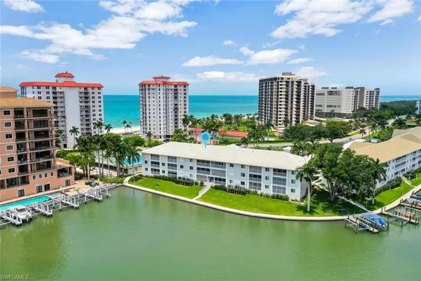 $11,000 | 10682 Gulf Shore Drive, Unit C205, Naples, FL 34108