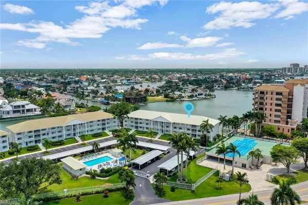 $11,000 | 10682 Gulf Shore Drive, Unit C205, Naples, FL 34108