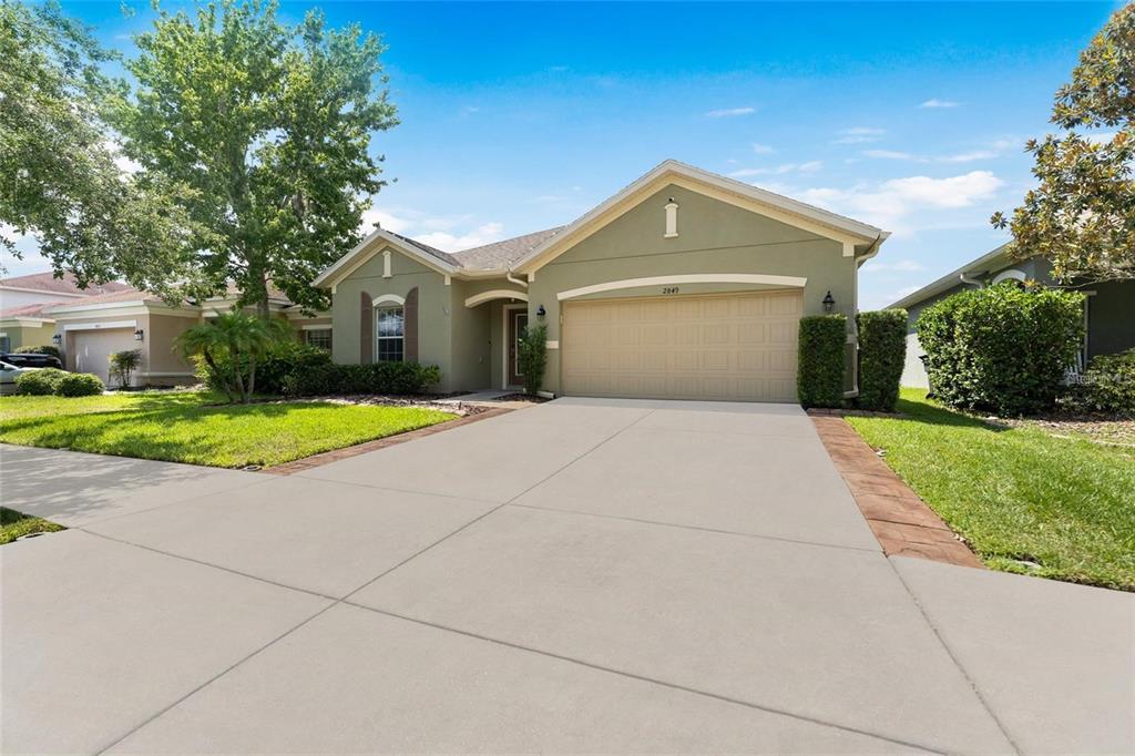 2849 Maple Brook Loop Lutz, FL 33558 - Photo 2 of 36 Gallery Image 2