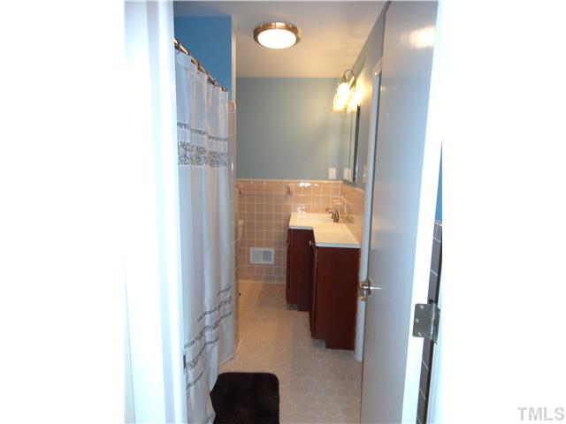 8804 Katharina Court Raleigh, NC 27613 - Photo 19 of 22 a view of walk in closet