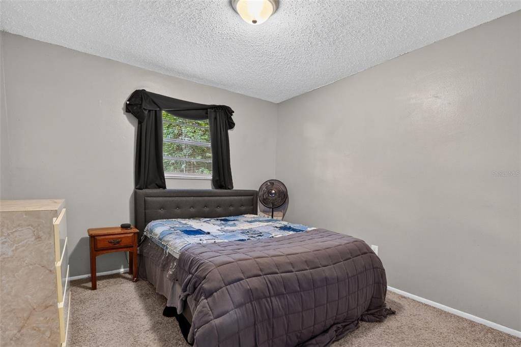 397 2nd Street Southwest Largo, FL 33770 - Photo 19 of 25