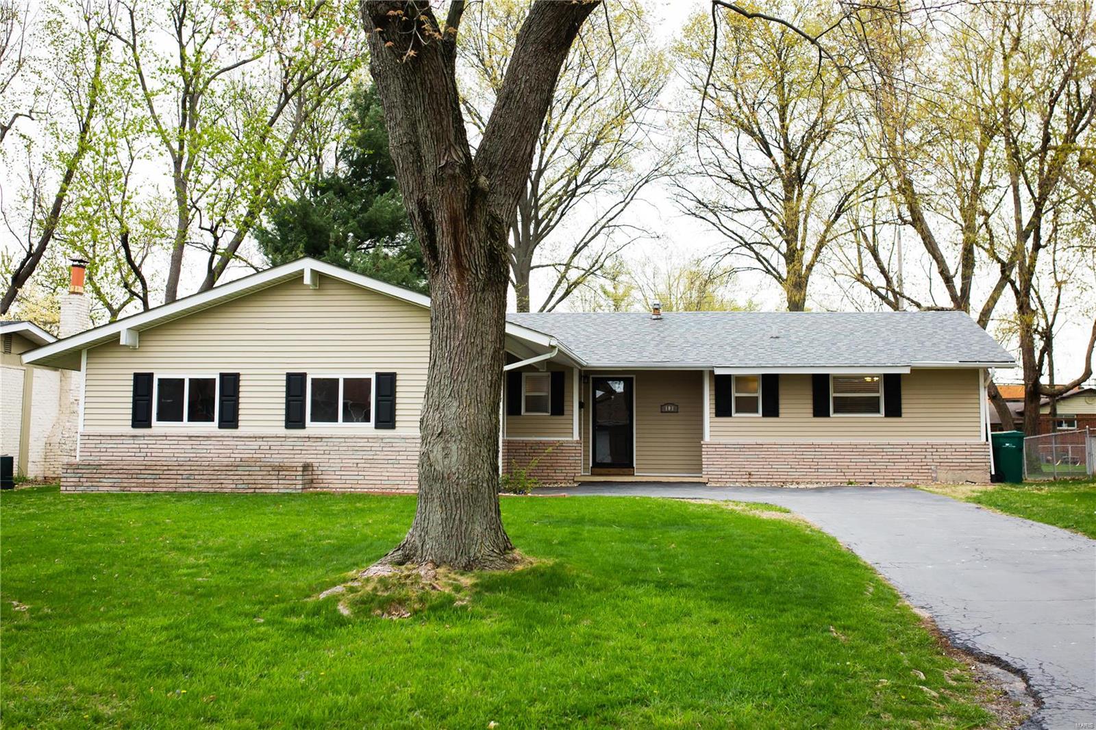108 Ruth Drive O'Fallon, IL 62269 - Photo 1 of 40 Gallery Image 1