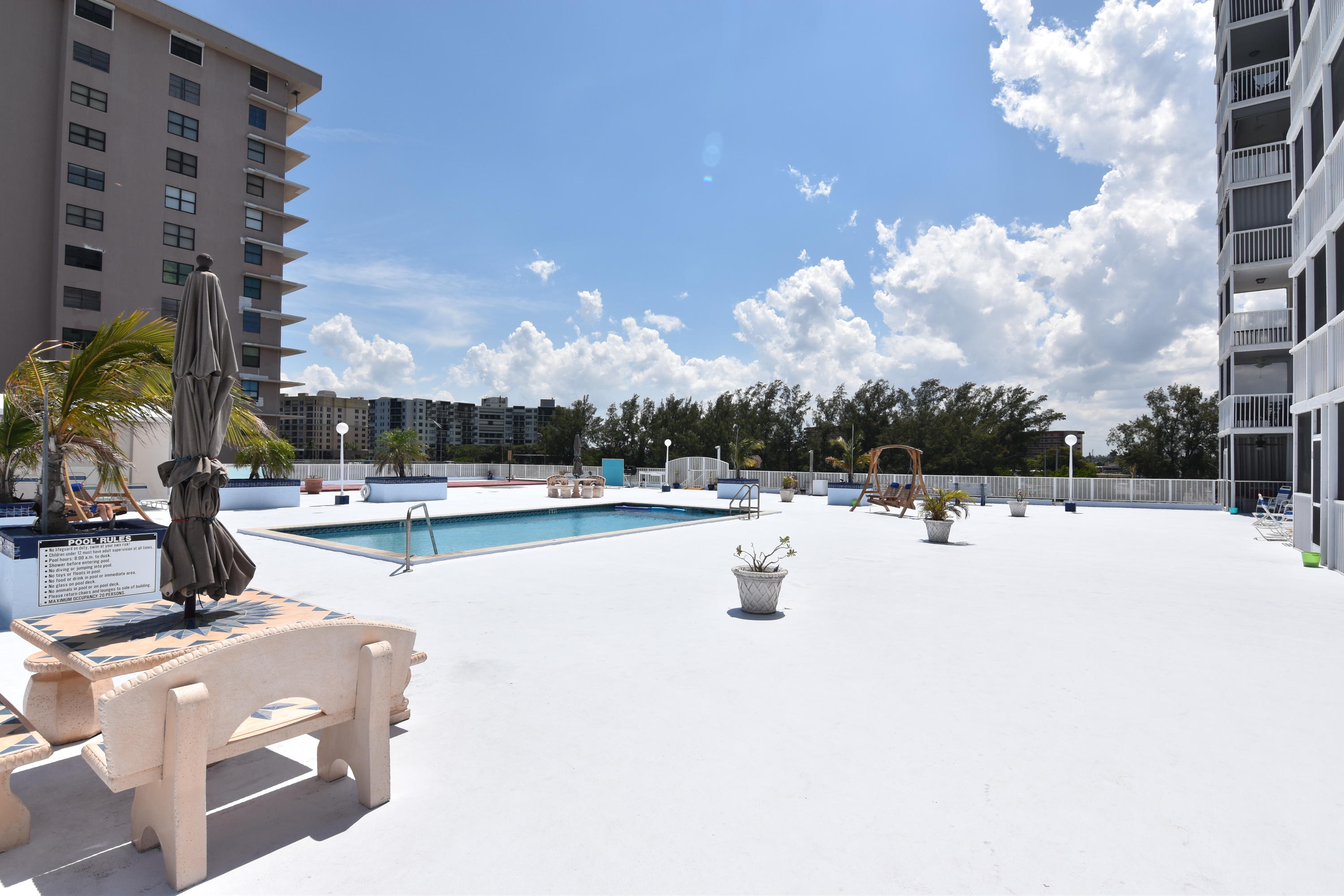 1505 North Riverside Drive, Unit 601 Pompano Beach, FL 33062 - Photo 23 of 35 Pool Area