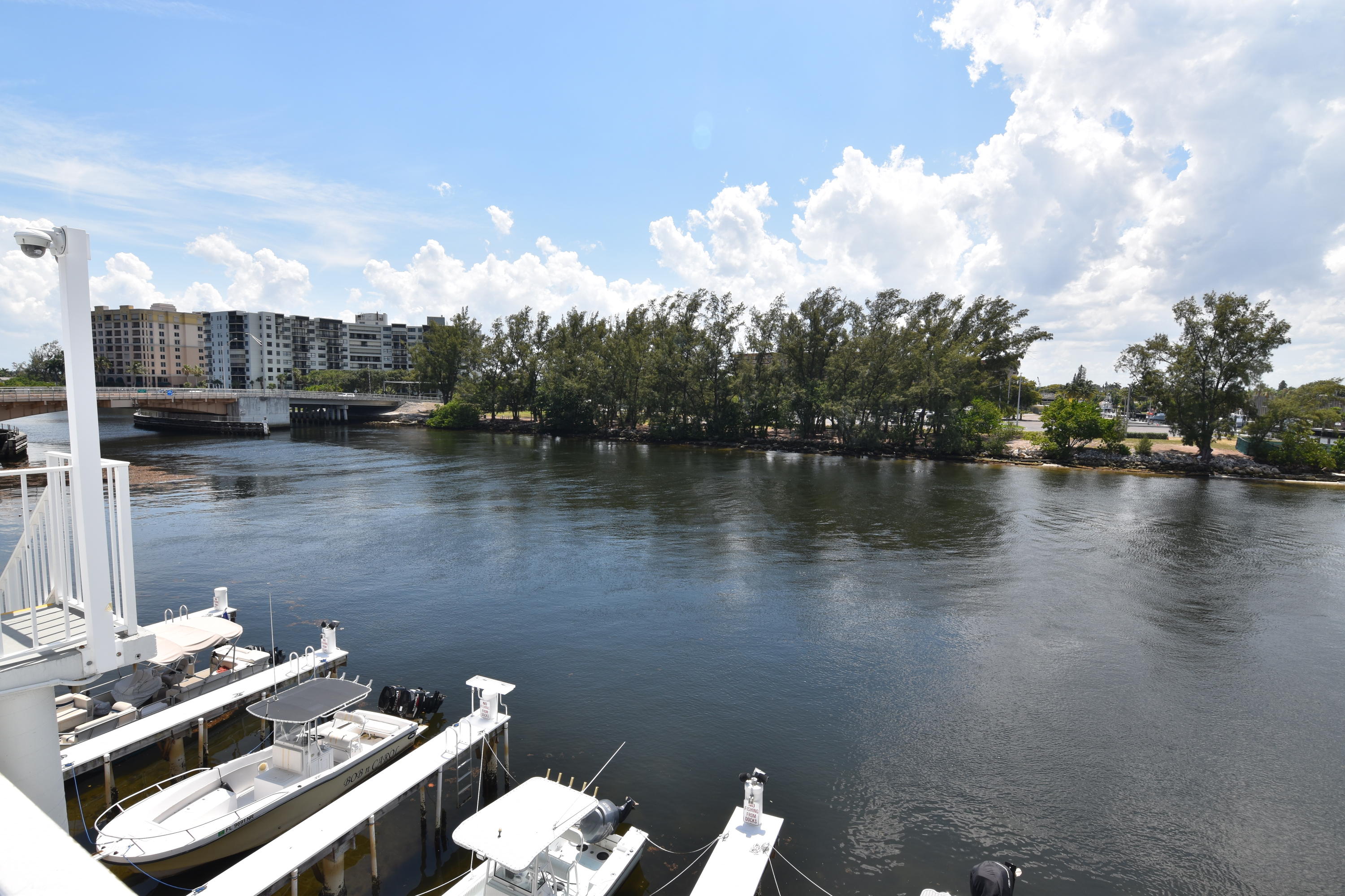 1505 North Riverside Drive, Unit 601 Pompano Beach, FL 33062 - Photo 26 of 35 Boat Docks