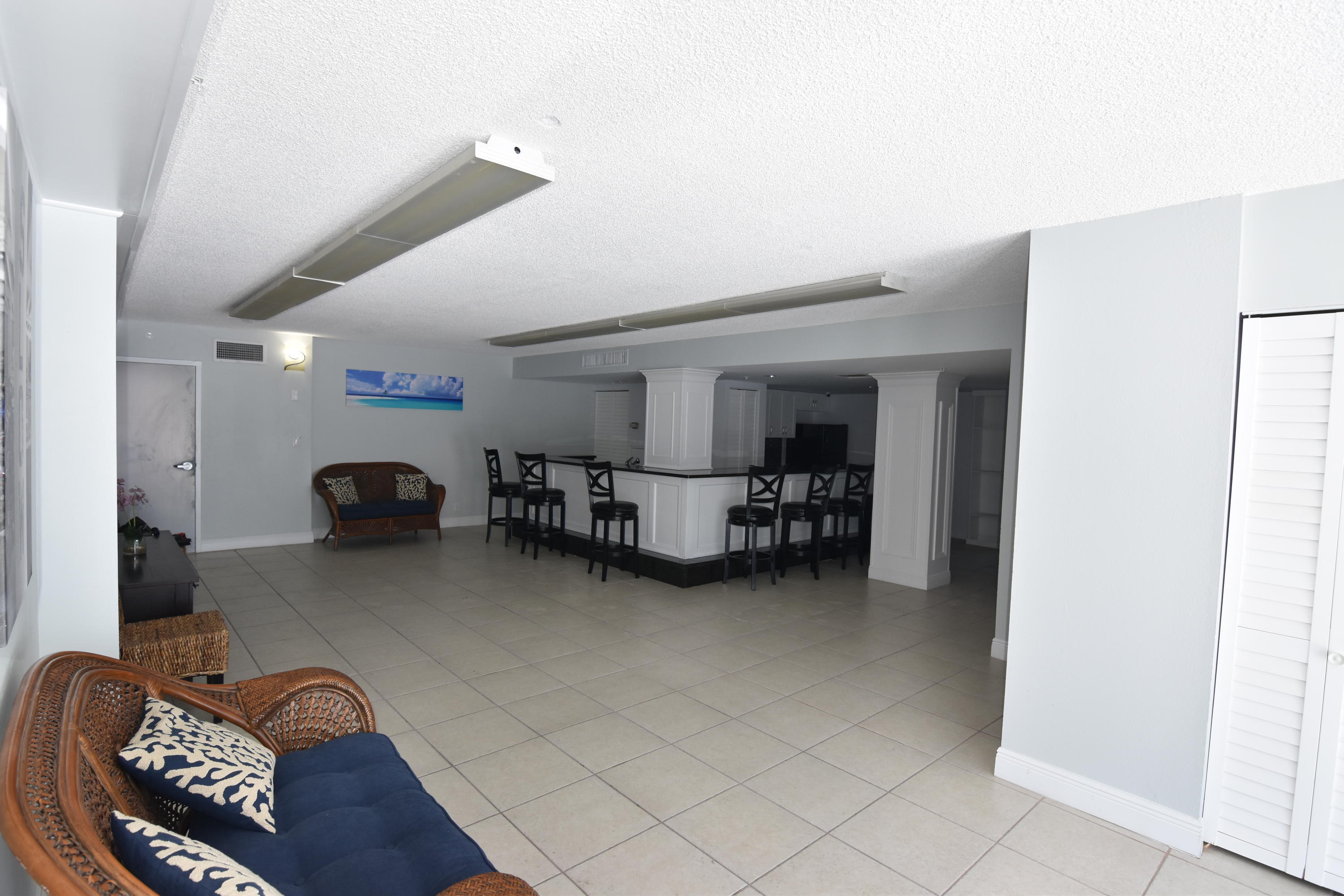 1505 North Riverside Drive, Unit 601 Pompano Beach, FL 33062 - Photo 27 of 35 Community Room