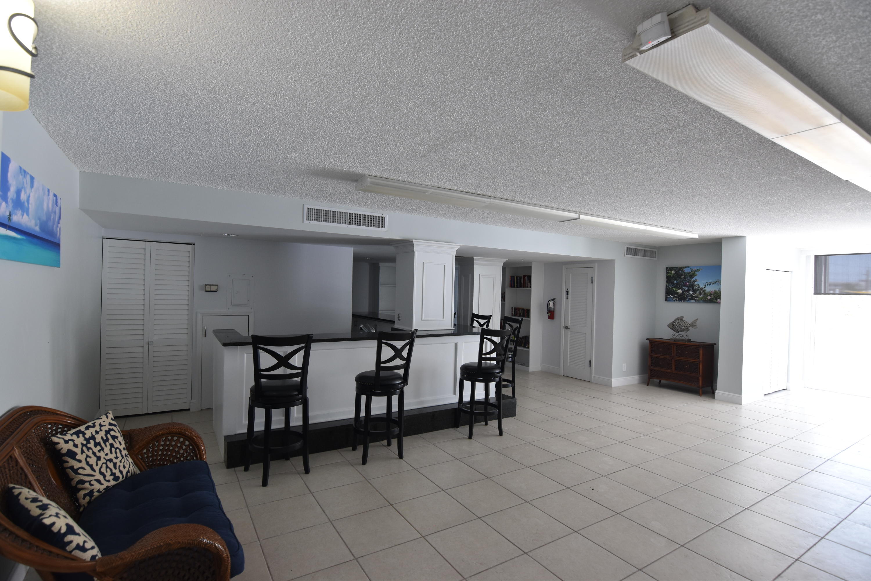 1505 North Riverside Drive, Unit 601 Pompano Beach, FL 33062 - Photo 28 of 35 Community Room