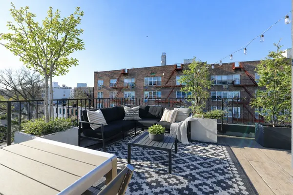 $5,500 | 143 Winthrop Street, Unit 4B | Prospect Lefferts Gardens
