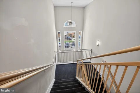 $499,000 | 11326 Westbrook Mill Lane, Unit 301, Fairfax, VA 22030