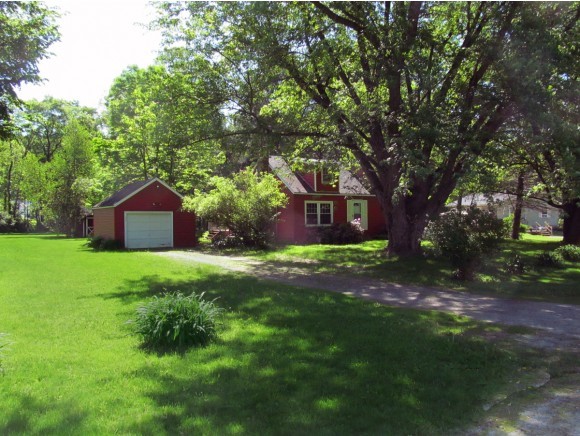 28 Loop Road Newfane, VT 05345 - Photo 3 of 24 Gallery Image 3