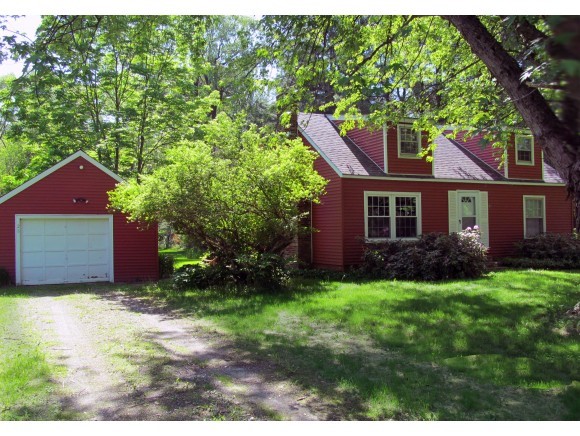 28 Loop Road Newfane, VT 05345 - Photo 4 of 24 Gallery Image 4