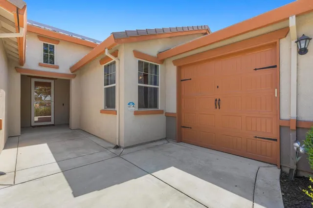 a view of a house with entrance