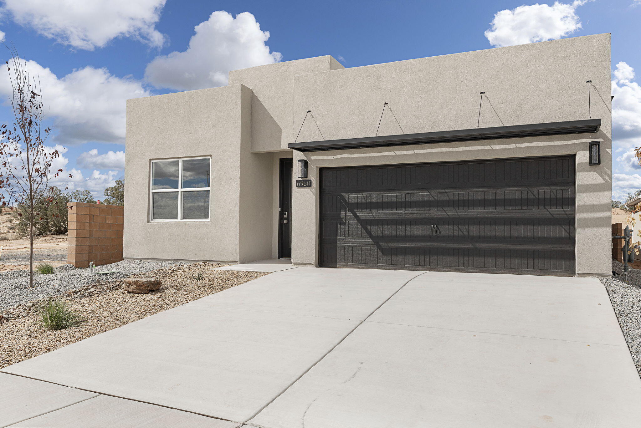 6960 Sydney Drive Northeast Rio Rancho, NM 87144 - Photo 2 of 31 Gallery Image 2