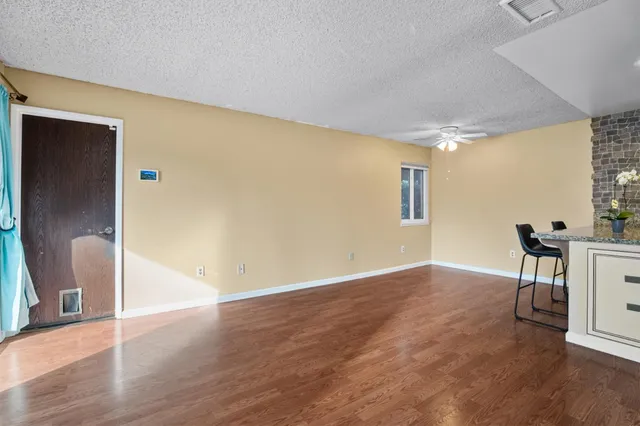 $399,999 | 6820 Susanna Court, Citrus Heights, CA 95621