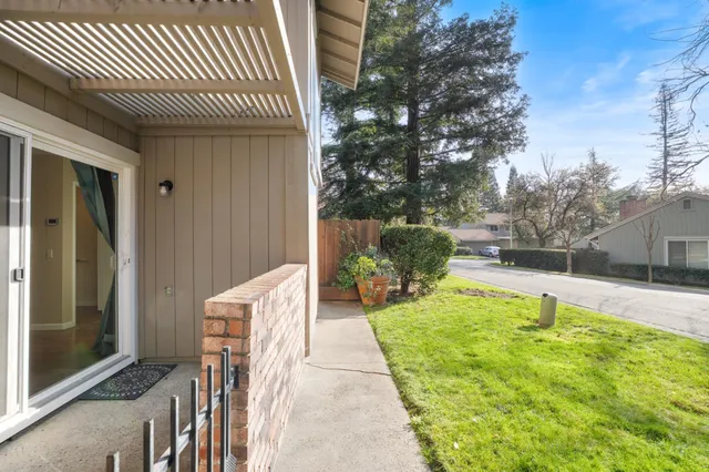 $399,999 | 6820 Susanna Court, Citrus Heights, CA 95621