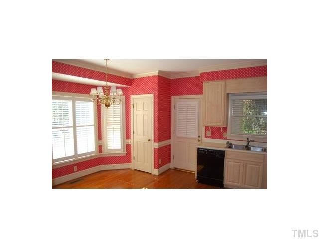7814 Coach House Lane Raleigh, NC 27615 - Photo 3 of 6 Gallery Image 3