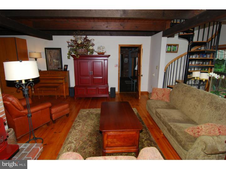 2818 Welsh Road Mohnton, PA 19540 - Photo 9 of 25