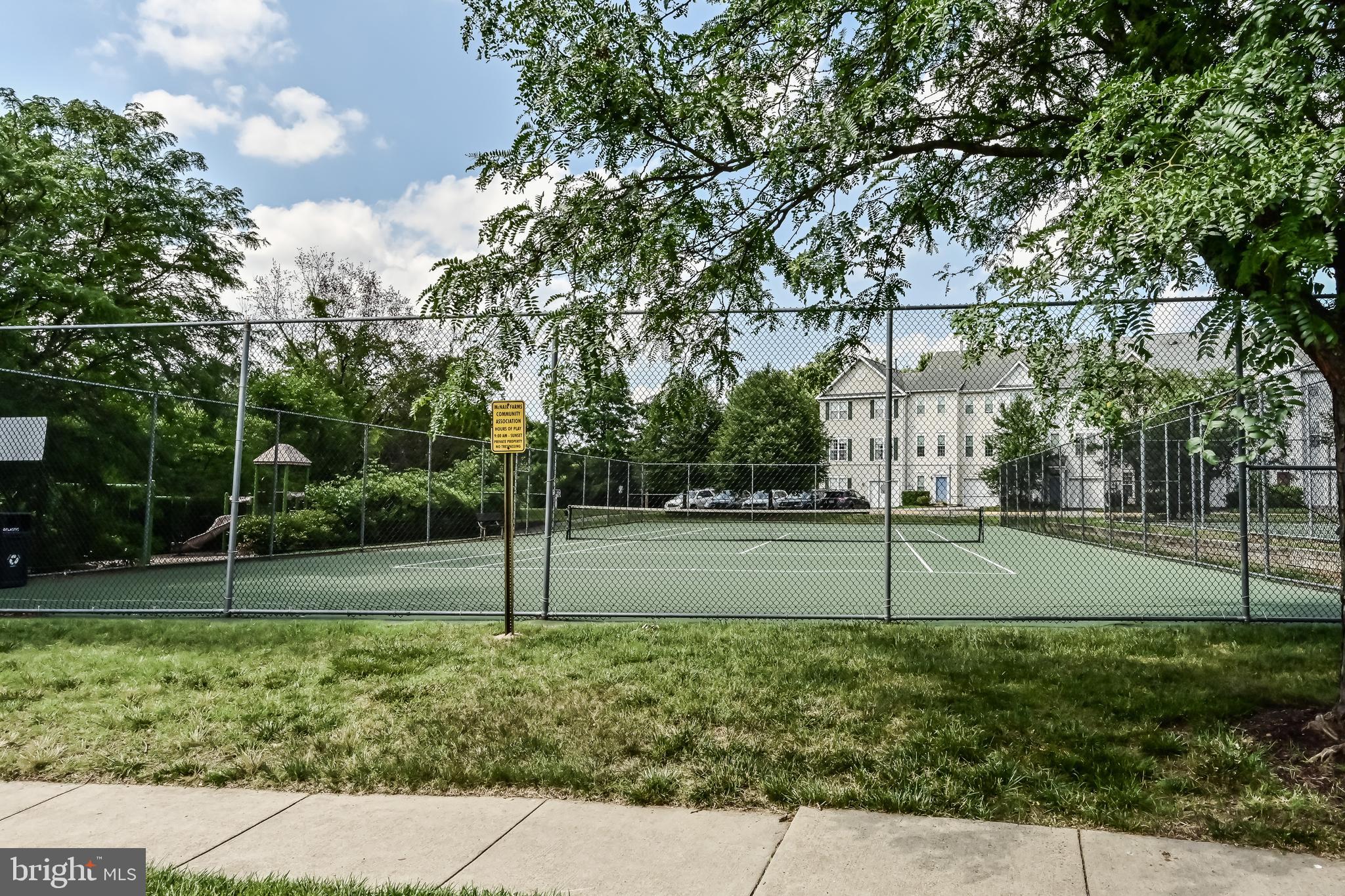 2618 Tarleton Corner Drive Herndon, VA 20171 - Photo 42 of 46