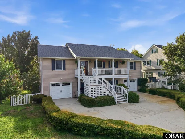 $810,000 | 4004 Pineway Drive, Kitty Hawk, NC 27949